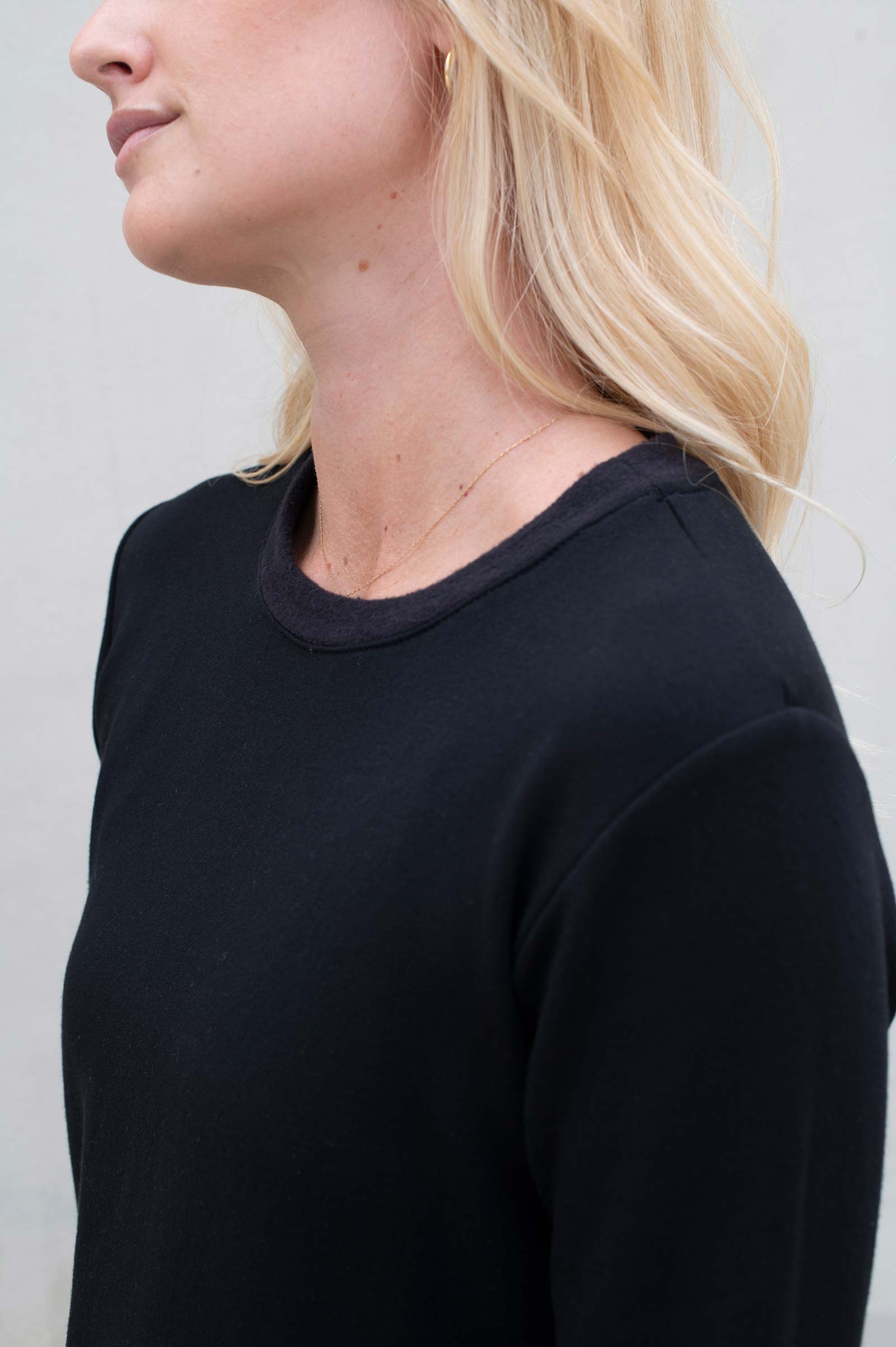 Women’s Asymmetrical Pullover Obsidian Black - Final Sale